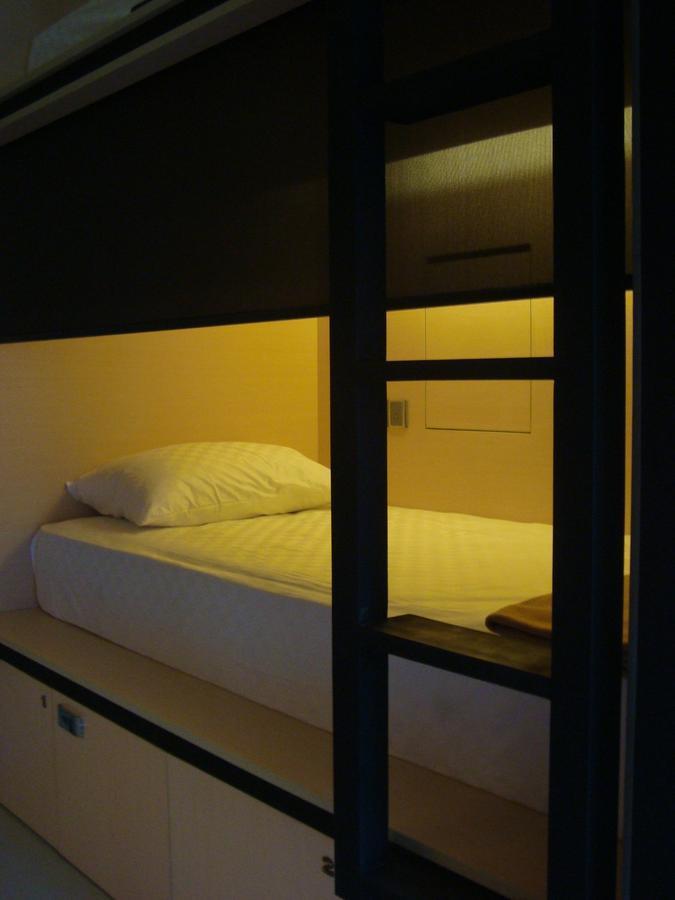 Bali Caps Hostel Kuta Lombok Eksteriør bilde